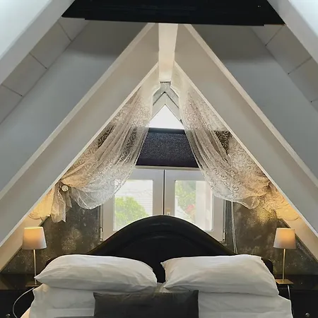 Diamond Lux Apartment *