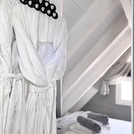 Diamond Lux Apartment